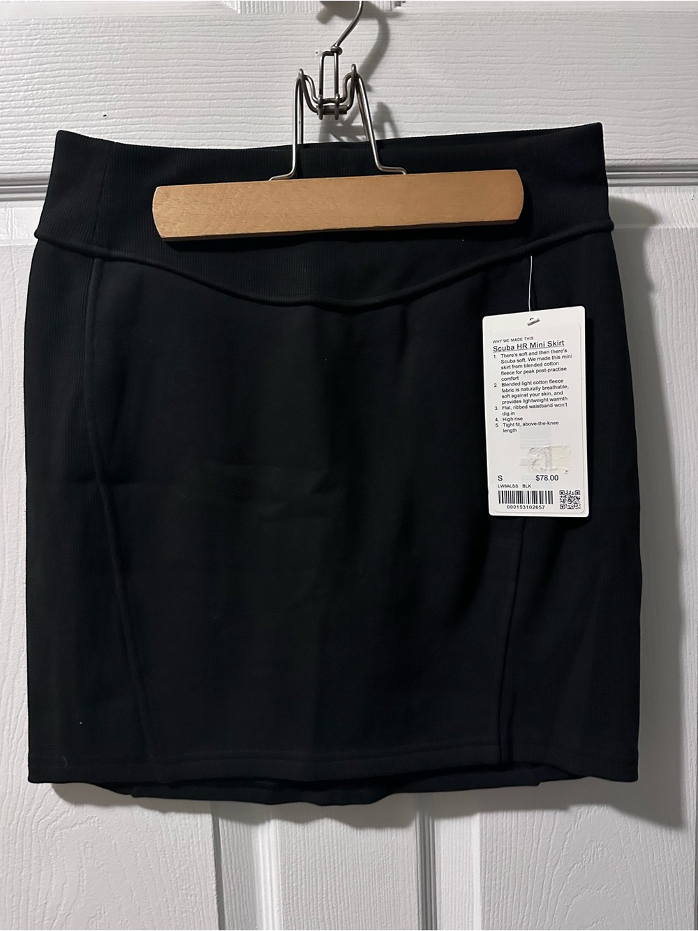 NWT lululemon athletica Black Scuba HR Mini Skirt
